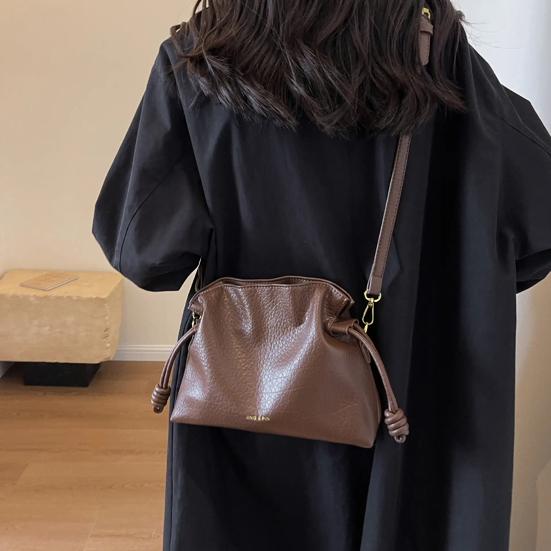 Brown Pleated Shoulder Bag for Women 2023 - Image 4