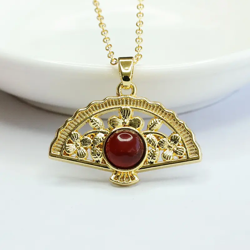 Guan Yu Fan Necklace with Natural Amber Pendant — feature 4