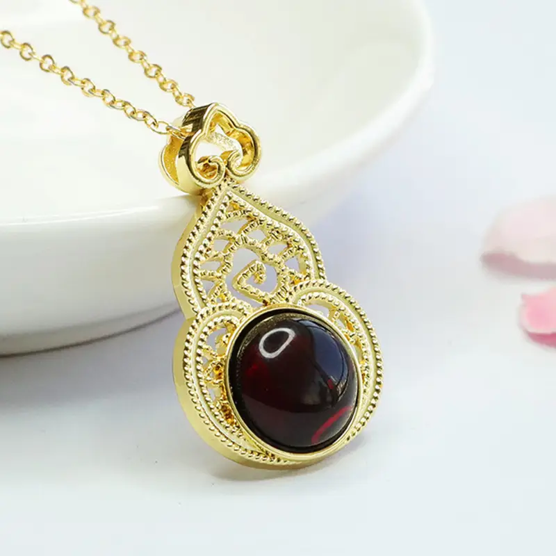 Guan Yu Natural Amber Pendant Blood Amber Gourd Necklace