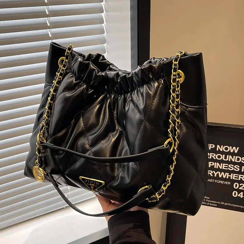 Black Quilted Chain Shoulder Bag for Women 2023 - Image 3