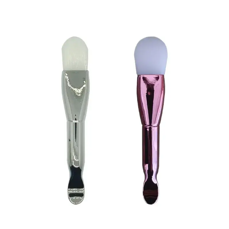 Double-Headed Makeup Brush with Ear Scoop - Image 6