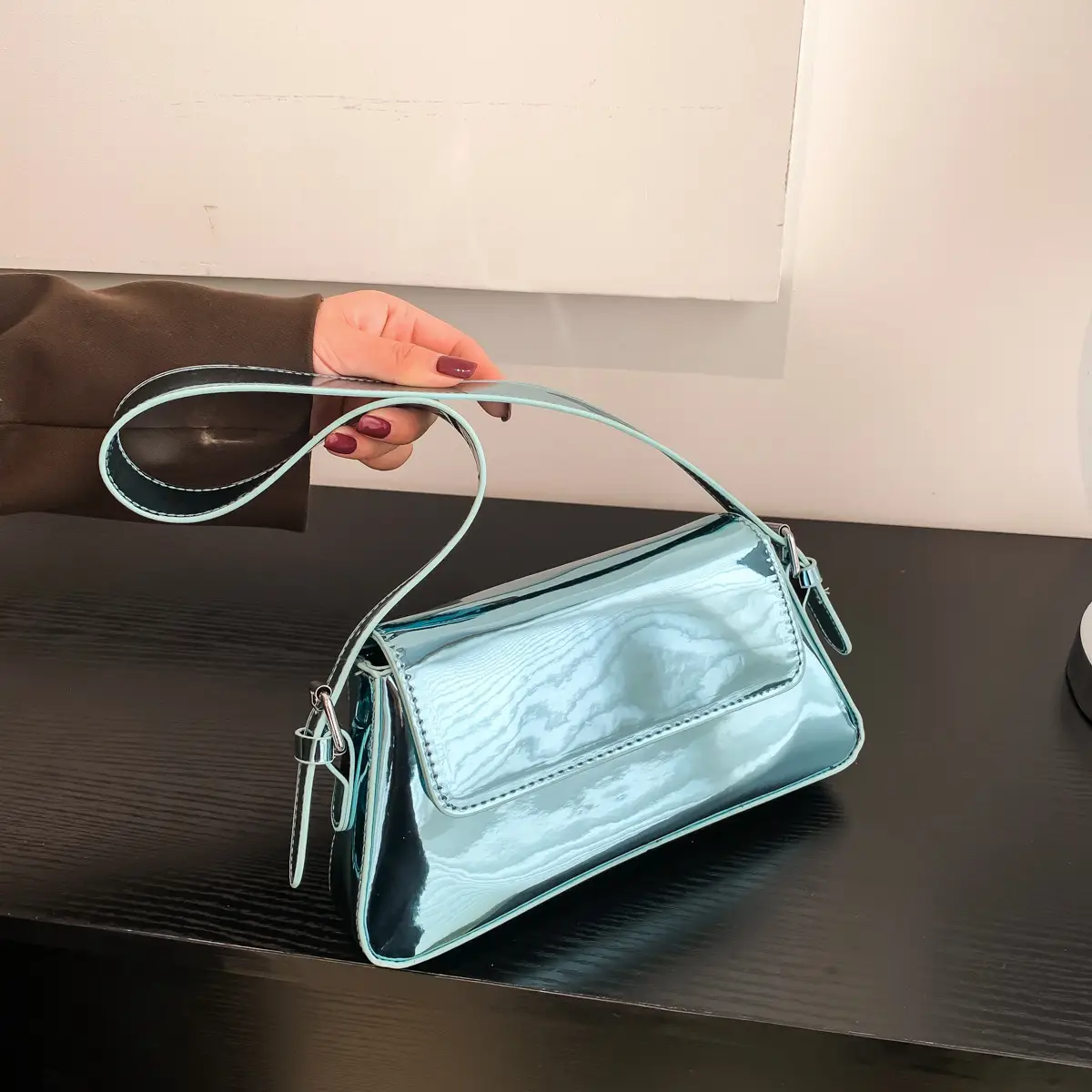 Silver Underarm Bag for Women Spring High-End Fashion - Image 5