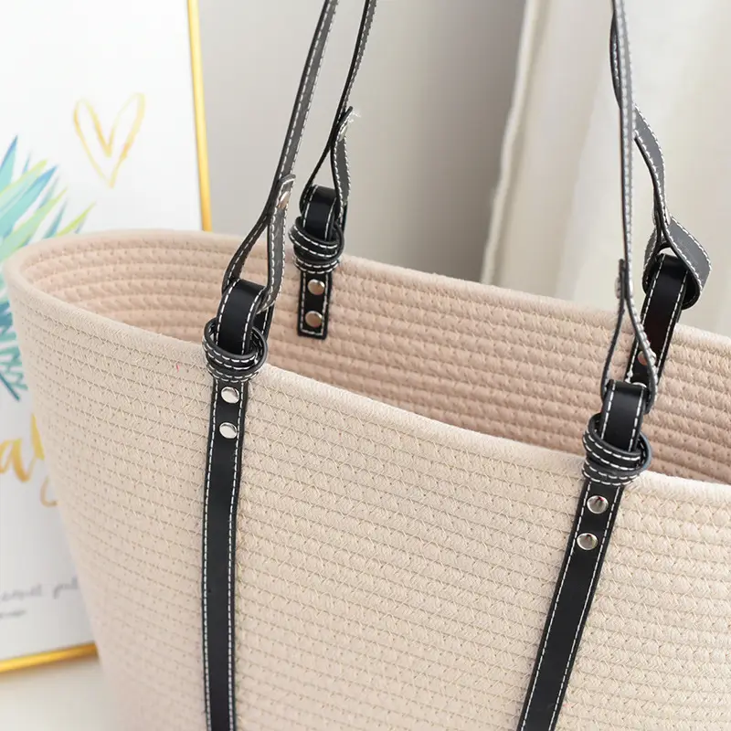 Women Woven Tote Bag Large Capacity Beach Use — feature 3