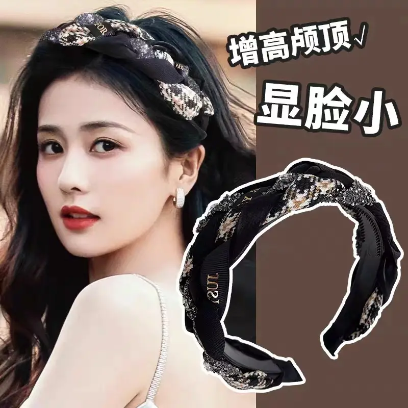 Women's 2023 High-Pressure Twist Headband with Skull Top Design - Image 4
