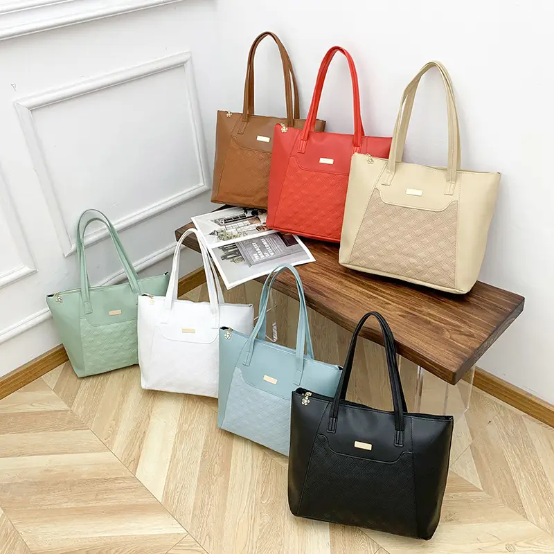 Red Diamond Embossed Tote Bag with Sequins - Image 8
