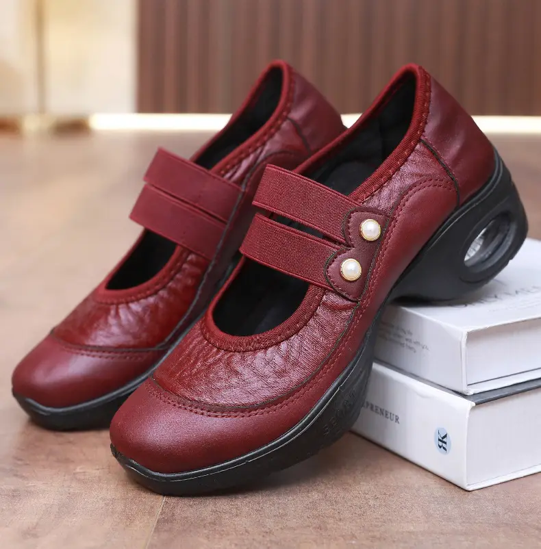 Square Dance Shoes Women's Soft Sole Not Tired Feet Middle-aged and Elderly Mothers Dance Shoes Comfortable Breathable Work Shoes Air Cushion Dance Shoes — feature 12