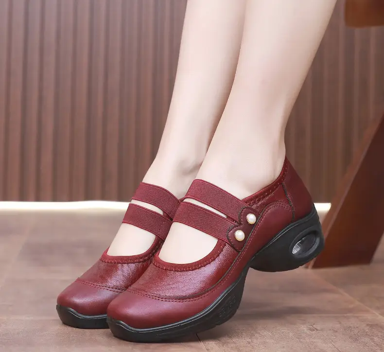 Square Dance Shoes Women's Soft Sole Not Tired Feet Middle-aged and Elderly Mothers Dance Shoes Comfortable Breathable Work Shoes Air Cushion Dance Shoes — feature 14