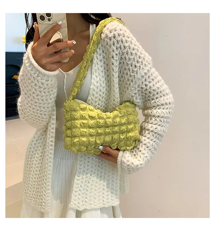 Cloud Puff Bag Girl Fashion Pleated Shoulder Bag — feature 23