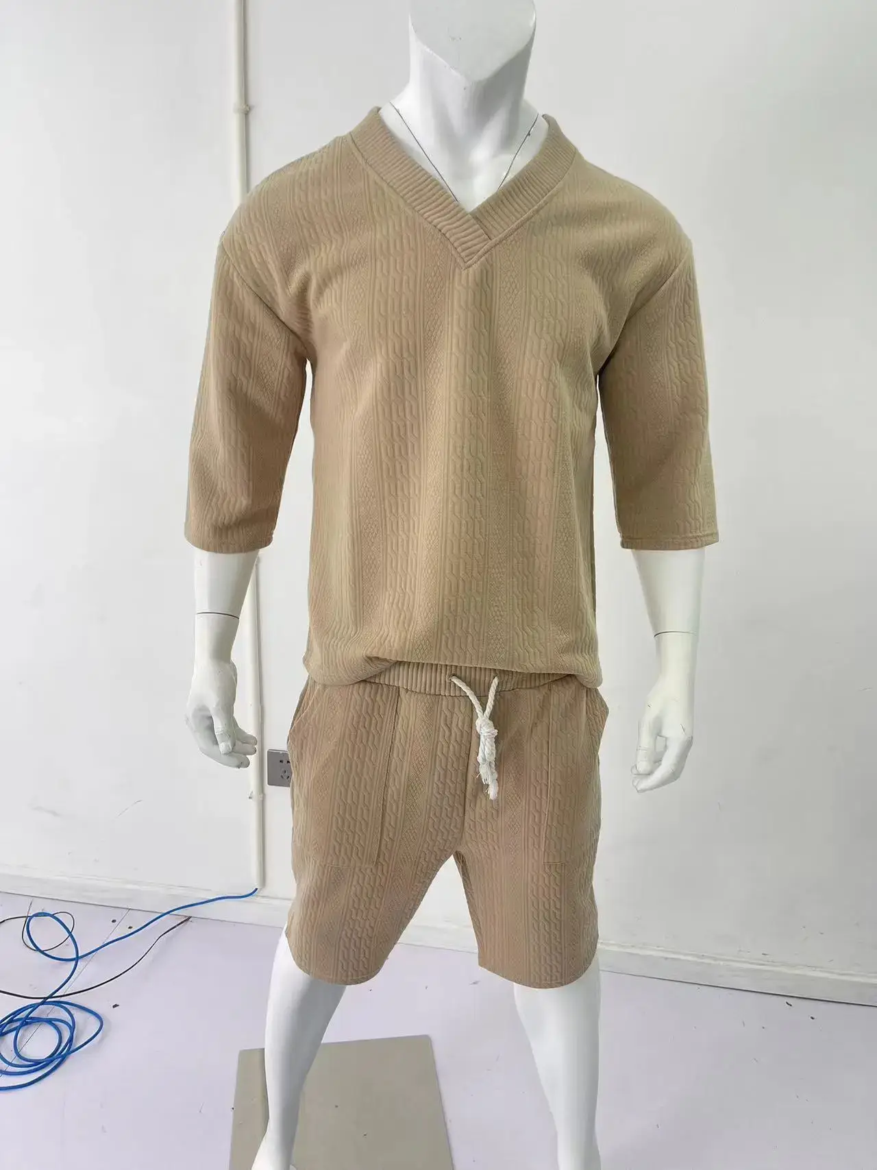 Men's Jacquard Sweater Top Shorts Set Beige — feature 56