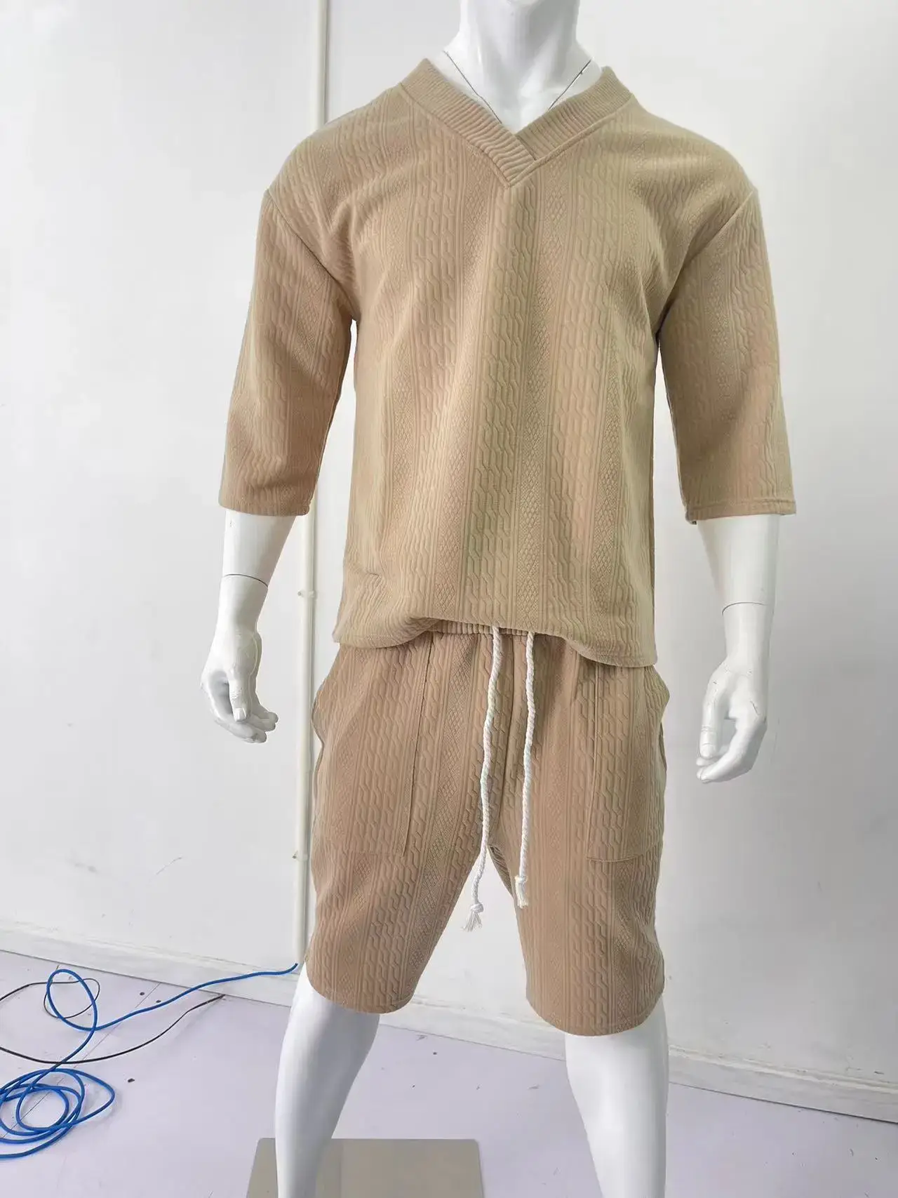 Men's Jacquard Sweater Top Shorts Set Beige — feature 57