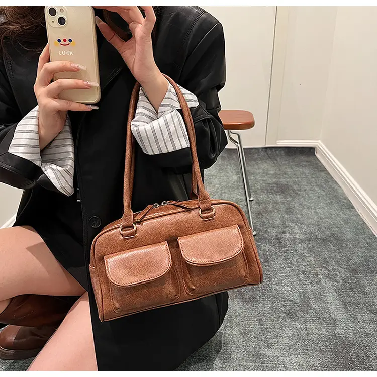 Retro Black Shoulder Bag Women 2024 New High-End Textured — feature 19