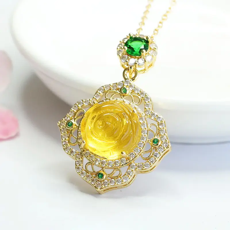 Natural Amber Rose Pendant Gold Necklace Ethnic Style