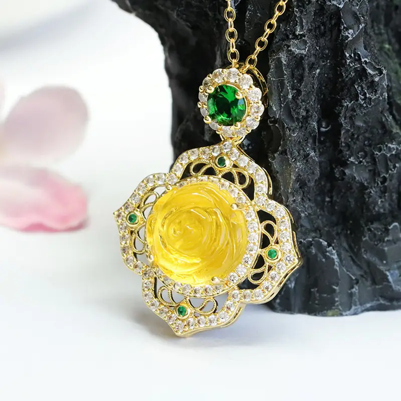 Natural Amber Rose Pendant Gold Necklace Ethnic Style