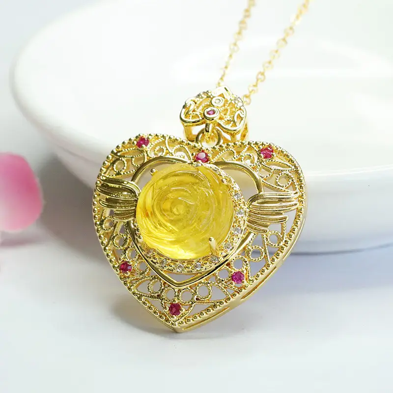 Guan Yu Gold Pendant Necklace for Women Heart Design - Image 3
