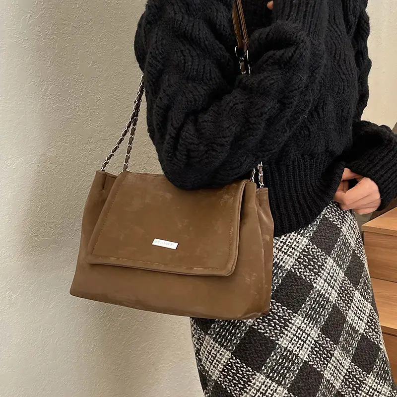 Black Matte Chain Shoulder Tote Bag for Women - Image 2