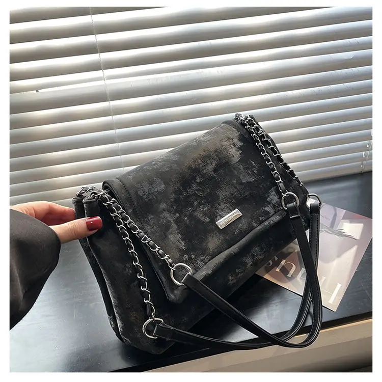 Black Matte Chain Shoulder Tote Bag for Women — feature 25