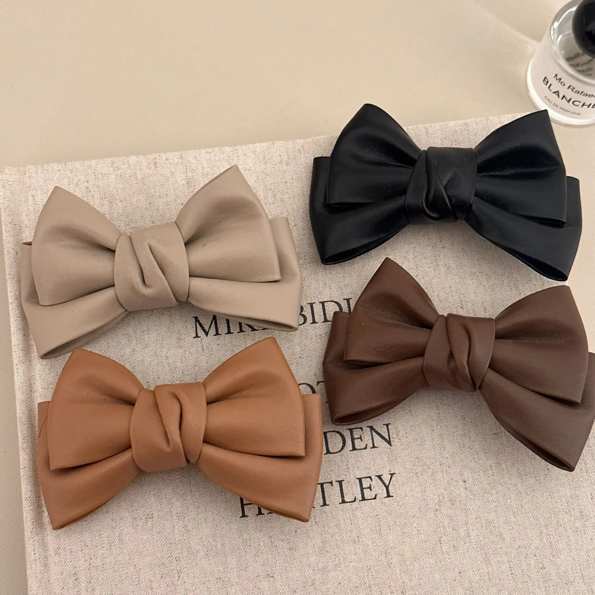 Maillard Elegant Retro Bow Hairpin for Women - Image 5