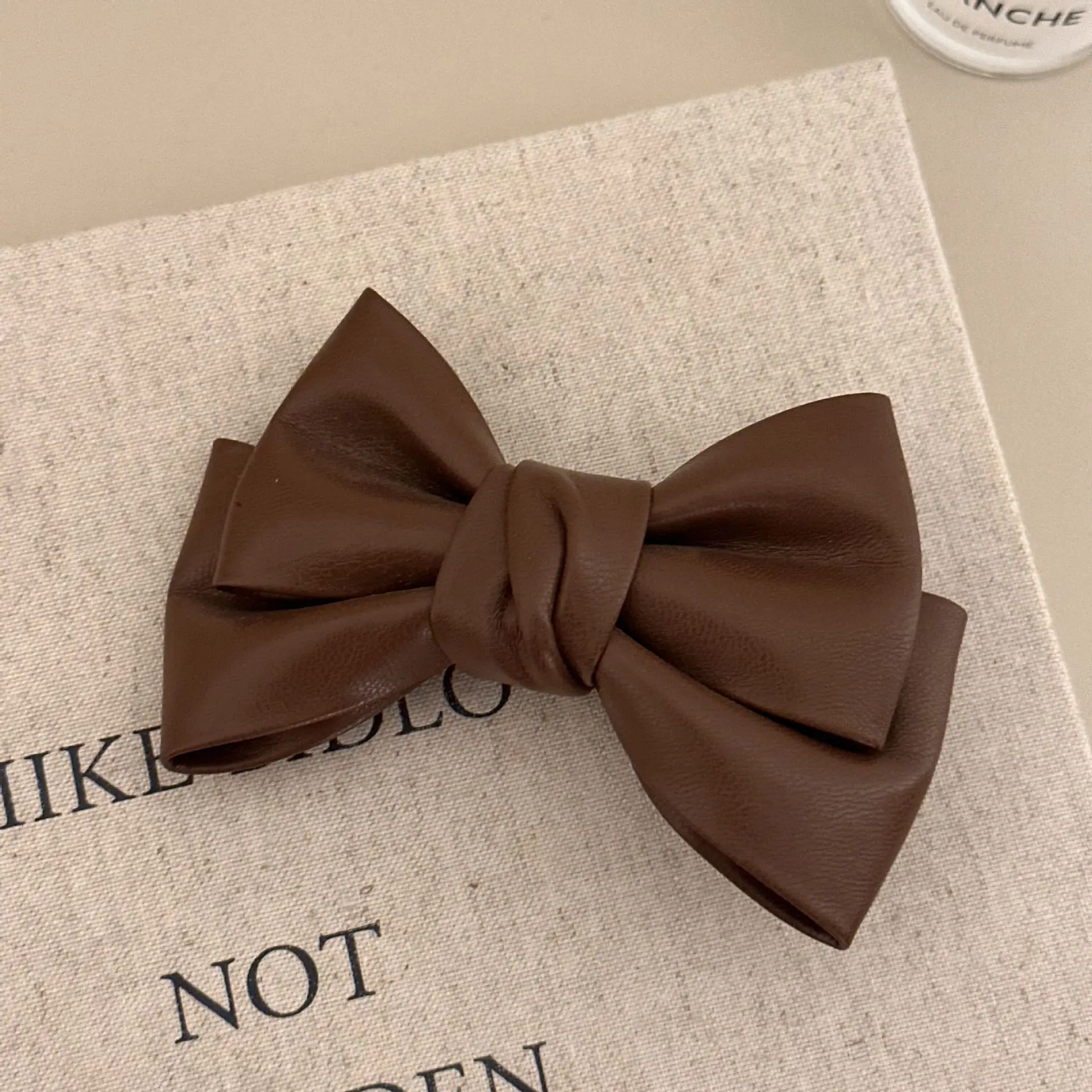 Maillard Elegant Retro Bow Hairpin for Women - Image 4