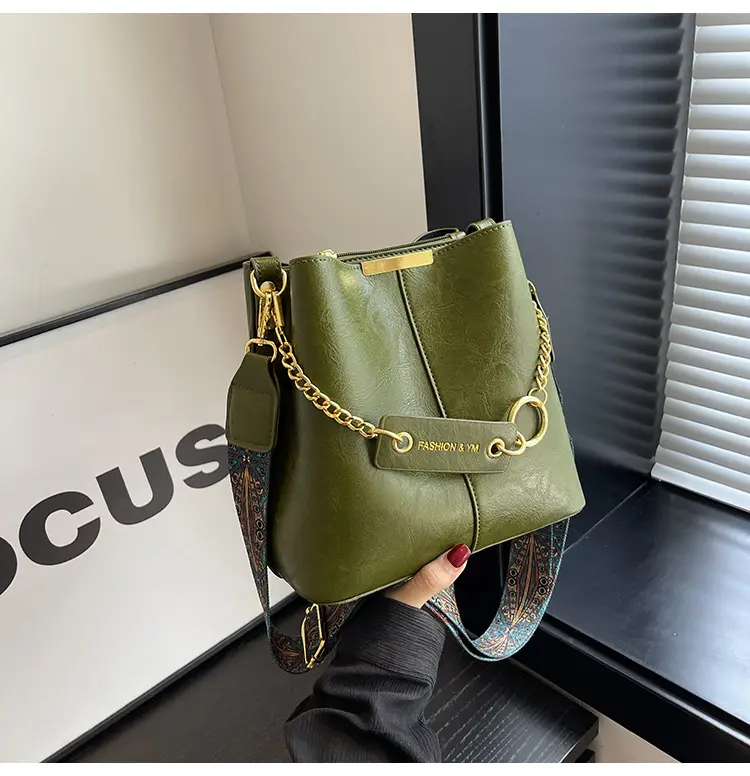 Retro Green Shoulder Bag for Women 2023 Spring — feature 16