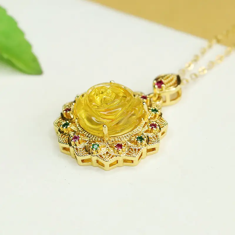 Golden Sunflower Pendant Necklace with Natural Amber — feature 9