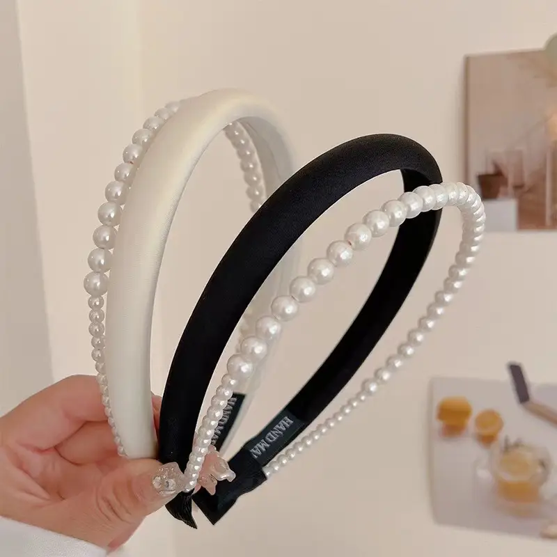 Pearl High Skull Top Headband for Women 2023 — feature 3