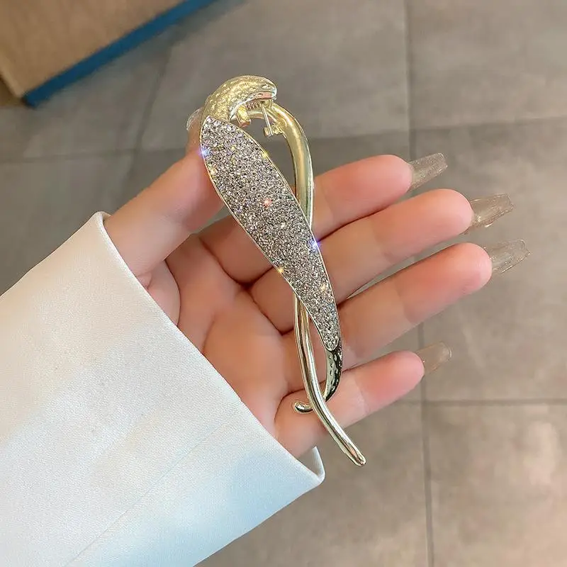 2024 Celebrity Gold Braided Hair Clip Buckle - Image 15