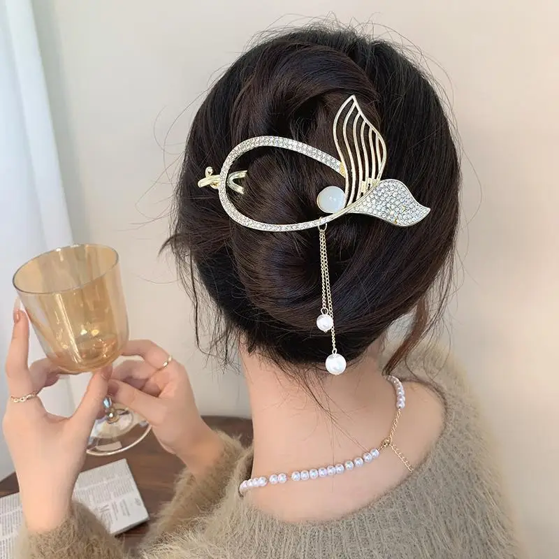 2024 Celebrity Gold Braided Hair Clip Buckle - Image 9