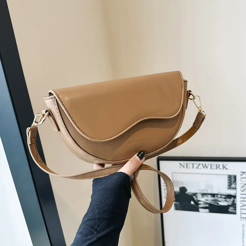 Black Textured Crossbody Bag for Women Winter Casual - Image 4