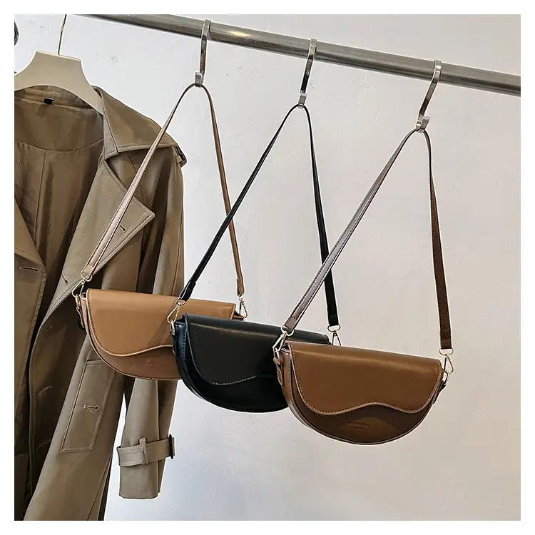 Black Textured Crossbody Bag for Women Winter Casual — feature 25