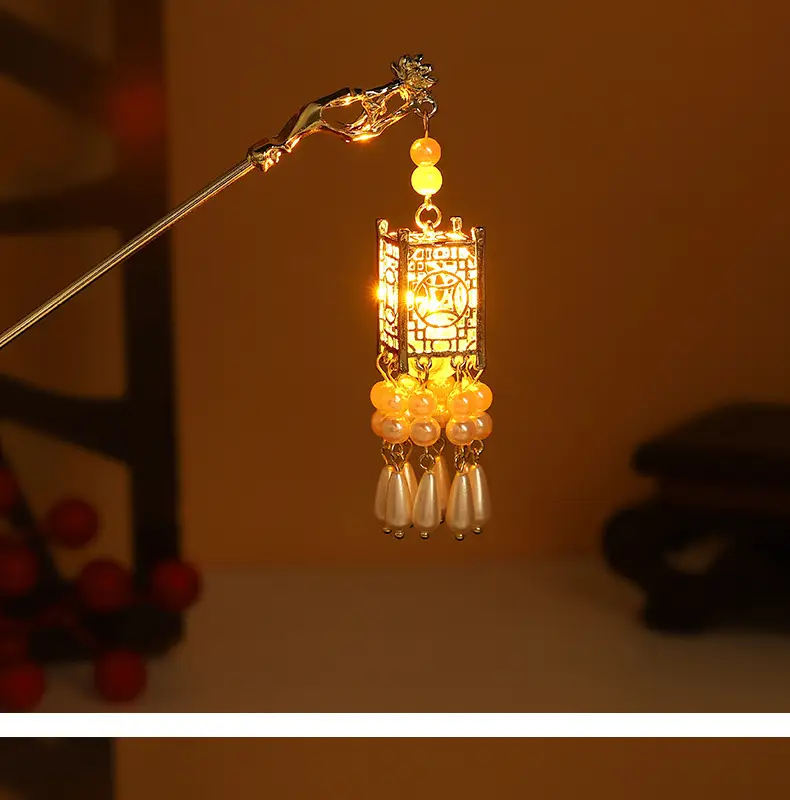 Guofeng Retro Luminous Hairpin with Red Tassels — feature 12