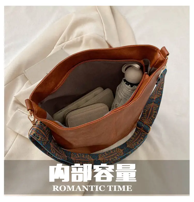 Retro Brown Leather Shoulder Bag for Women 2024 Winter — feature 3