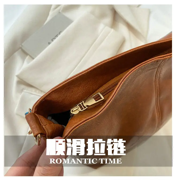 Retro Brown Leather Shoulder Bag for Women 2024 Winter — feature 6