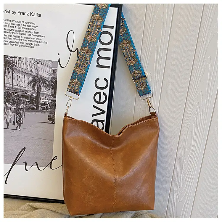 Women Vintage Green Leather Shoulder Crossbody Bag 2023 - Image 3