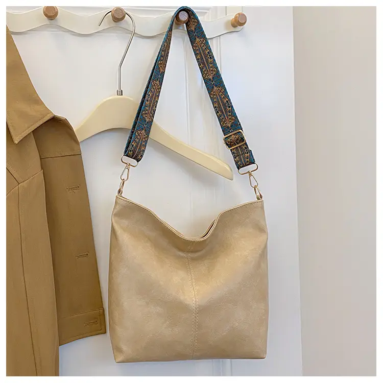 Women Vintage Green Leather Shoulder Crossbody Bag 2023 - Image 4