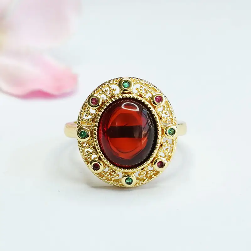 Guan Yu Natural Amber Ring Ethnic Style Gold Plated — feature 4