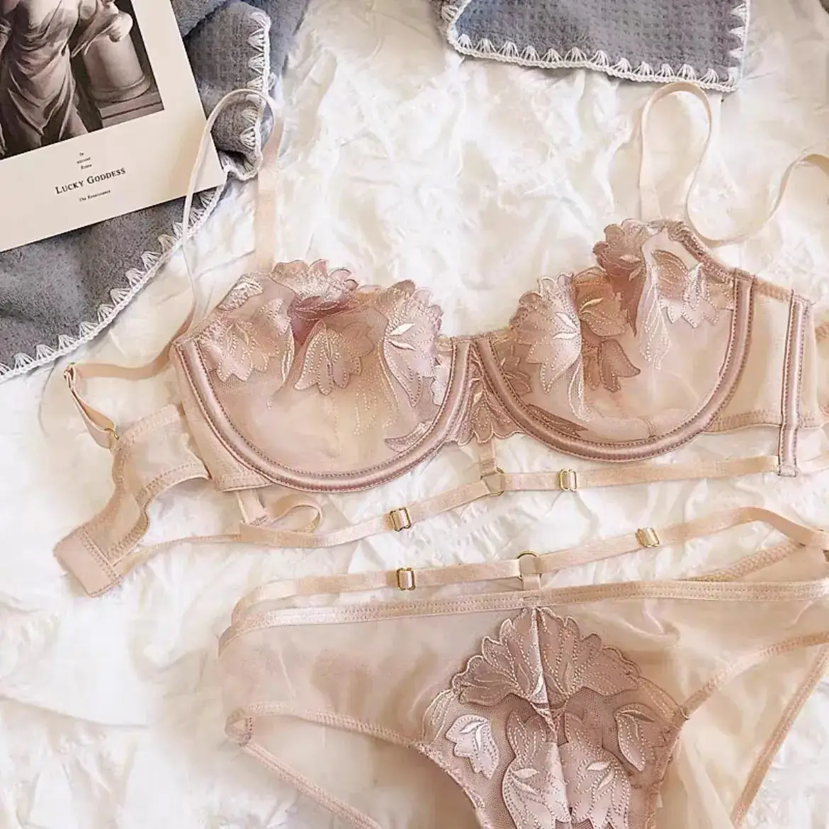 Ultra-Thin Lace Push Up Underwear for Women — feature 27