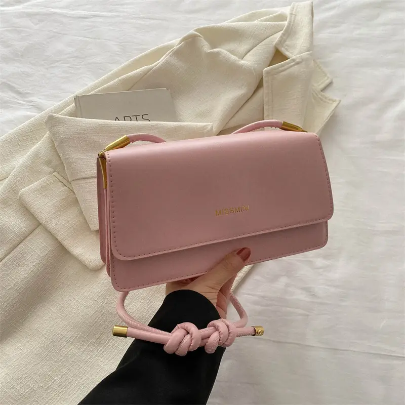 2024 Winter Niche Shoulder Messenger Bag Beige - Image 3
