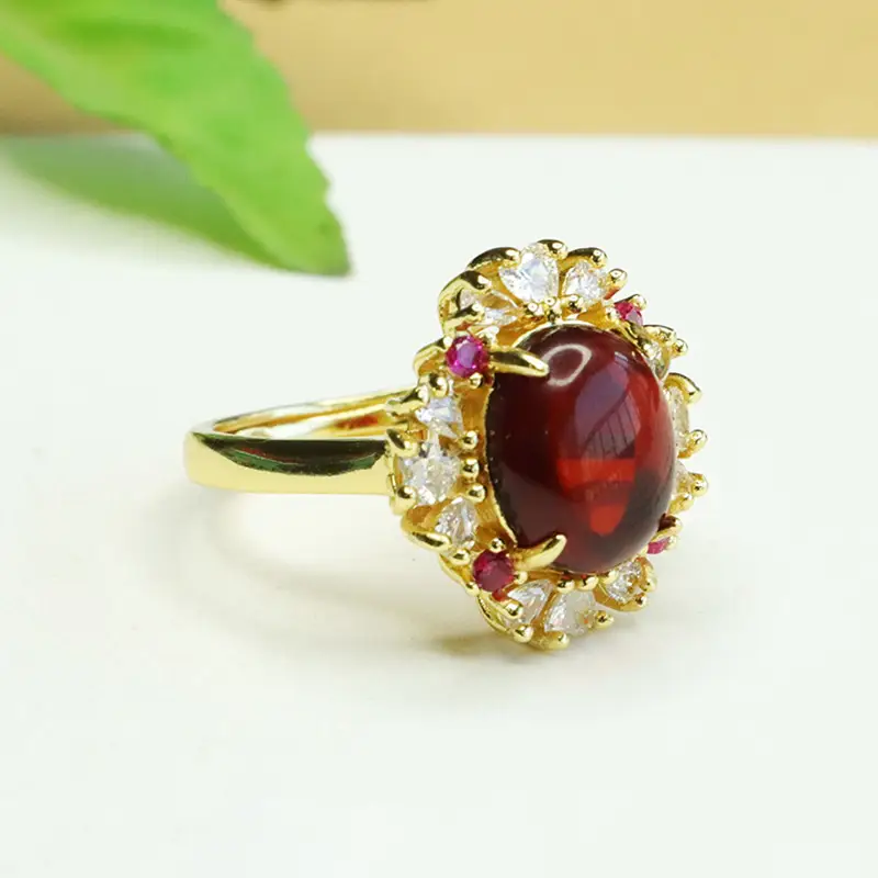 Aiyu Red Amber Claw Setting Ring for Women - Image 2