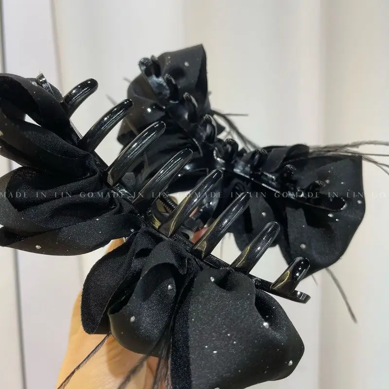 Black Butterfly Hairpin Bow Clip Back Head Accessories — feature 3