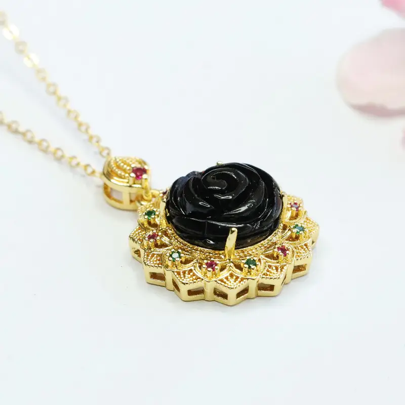 Guan Yu Rose Pendant Necklace Gold Black Amber Sunflower Design — feature 9