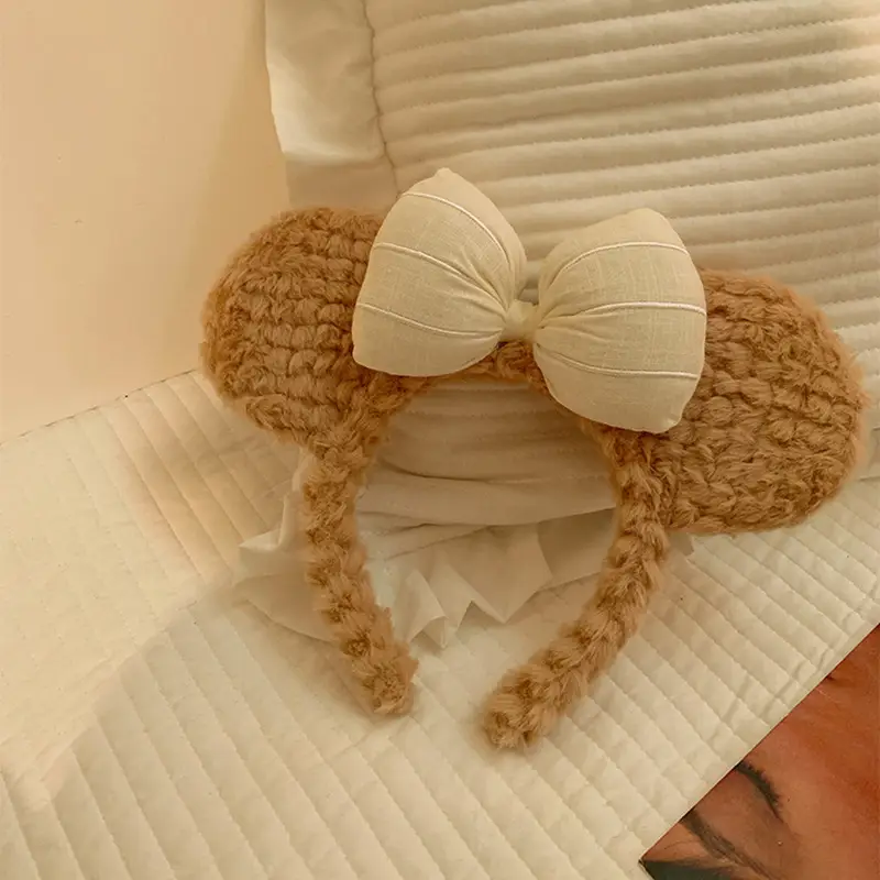 Plush Bear Ear Headband for Women Winter Warm Hairpin — feature 5
