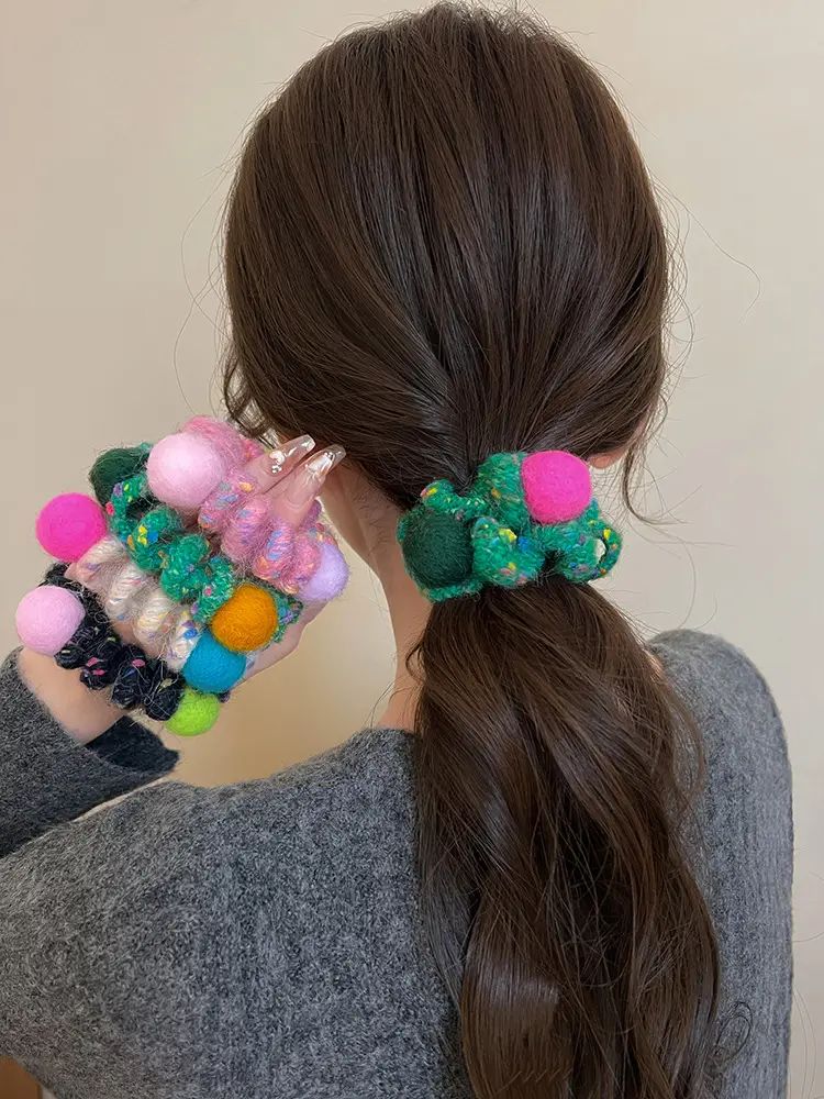 Rainbow Wool Phone Ring Hair Band for Women — feature 5