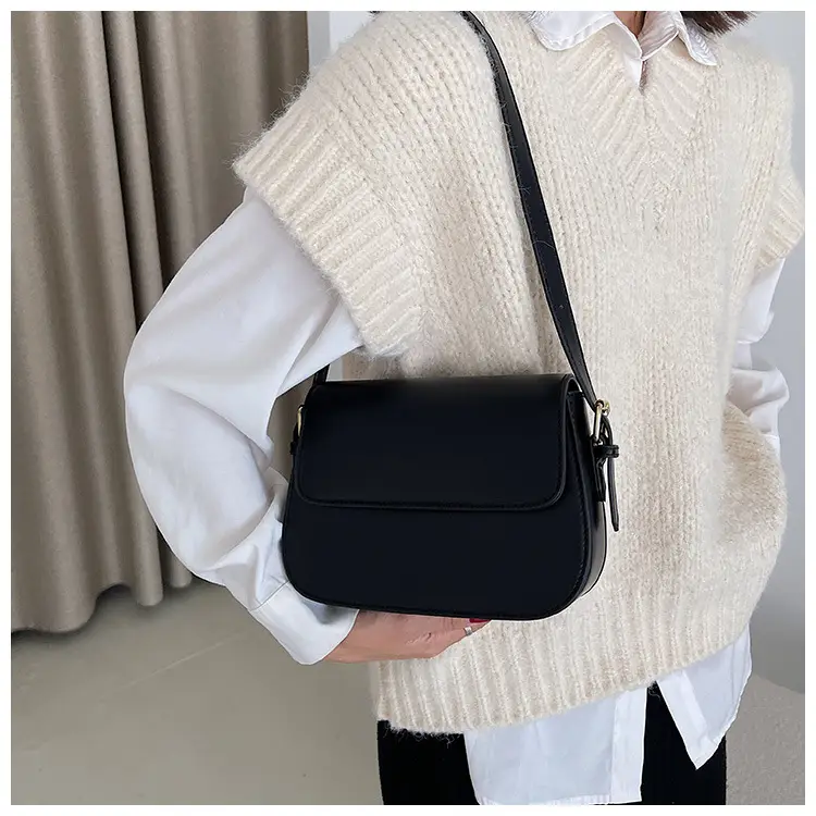 Women's Brown Crossbody Bag Retro Saddle Design — feature 8