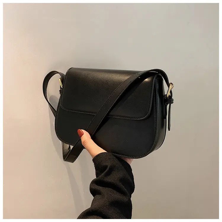 Women's Brown Crossbody Bag Retro Saddle Design — feature 9