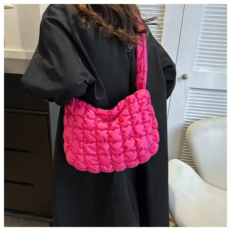 Black Pleated Bubble Shoulder Bag for Women — feature 14