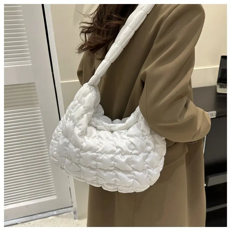 Black Pleated Bubble Shoulder Bag for Women — feature 17