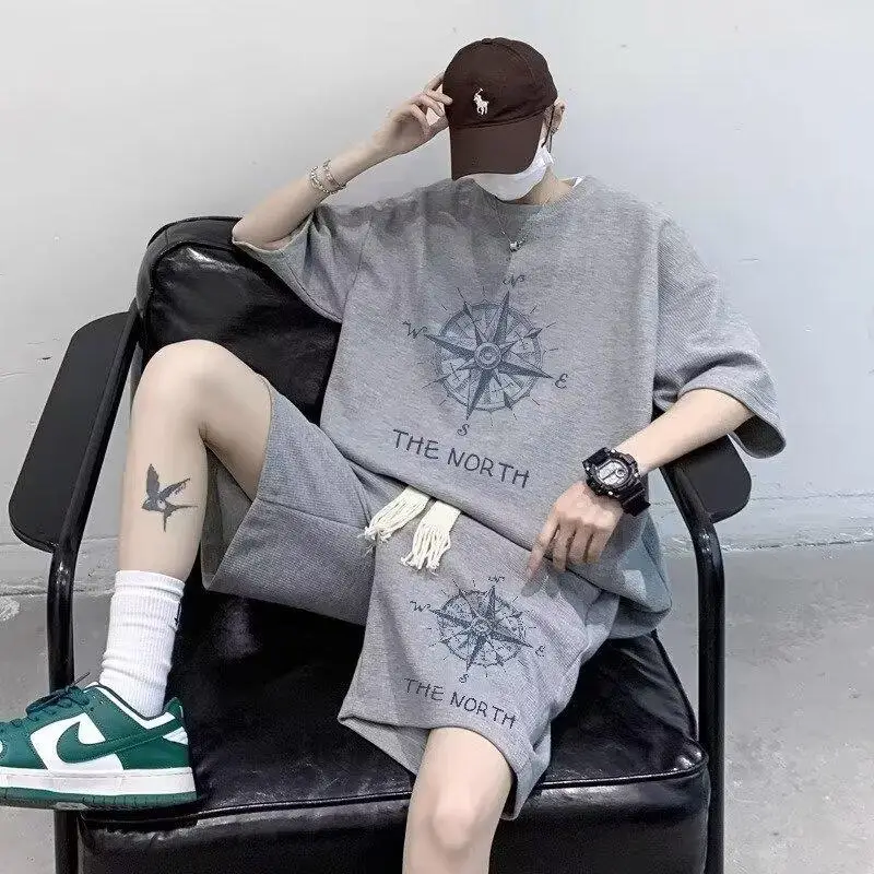 Men's White Compass Print T-Shirt Shorts Set - Image 3