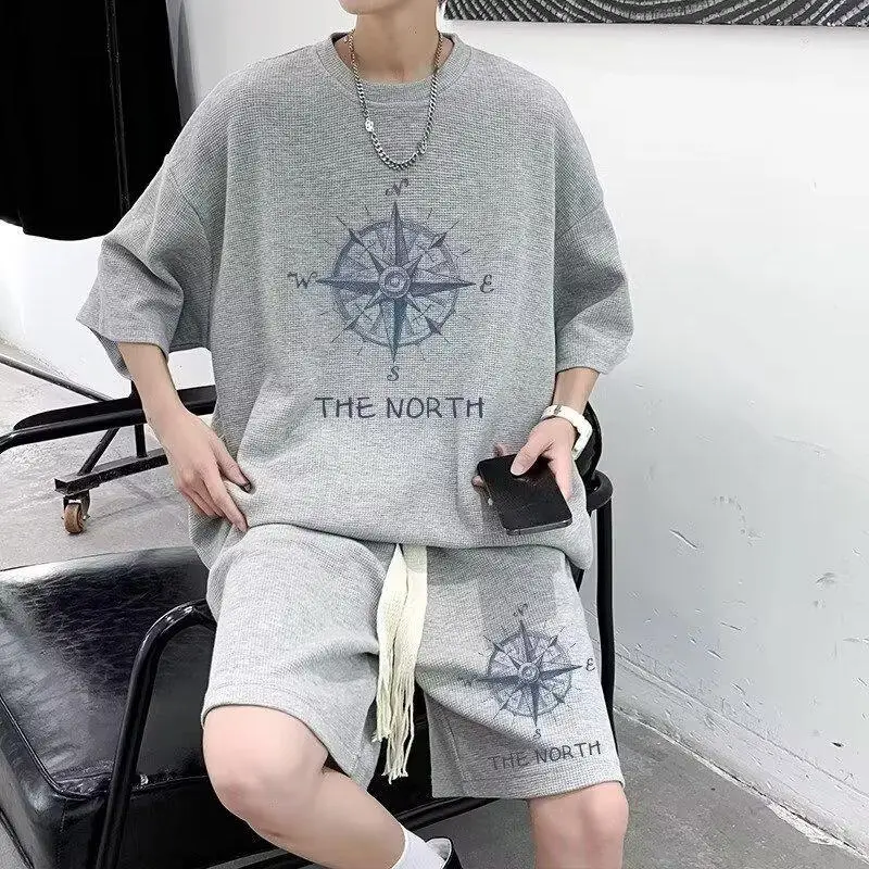 Men's White Compass Print T-Shirt Shorts Set - Image 5