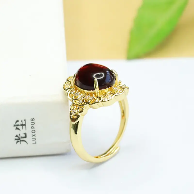 Aiyu Natural Amber Court Style Ring Blood Amber - Image 4