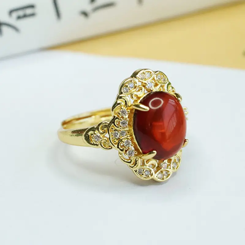 Aiyu Natural Amber Court Style Ring Blood Amber — feature 5
